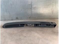 Recambio de moldura porton trasero para dacia dokker 1.5 essential referencia OEM IAM 8200490253  