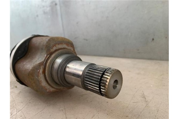 Recambio de palier delantero derecho para seat ibiza (kj1) 1.0 style referencia OEM IAM 2Q0407272BK  