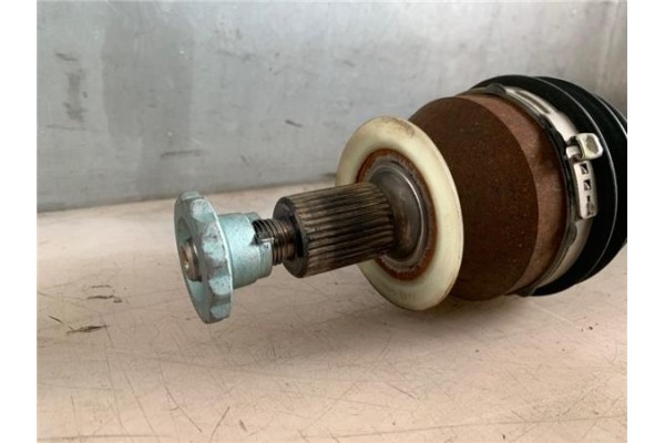 Recambio de palier delantero derecho para seat ibiza (kj1) 1.0 style referencia OEM IAM 2Q0407272BK  