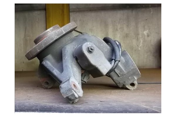 Recambio de mangueta delantero izquierda para citroen xsara berlina 1.6 16v referencia OEM IAM   
