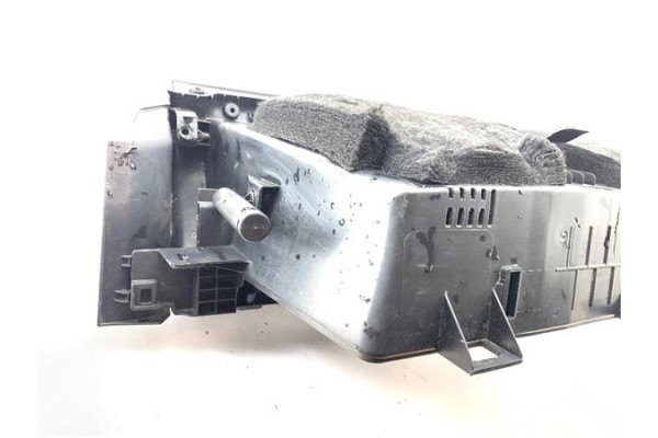 Recambio de guantera salpicadero para mercedes-benz clase a (bm 169) 1.7 a 170 (169.032) referencia OEM IAM 1005483  