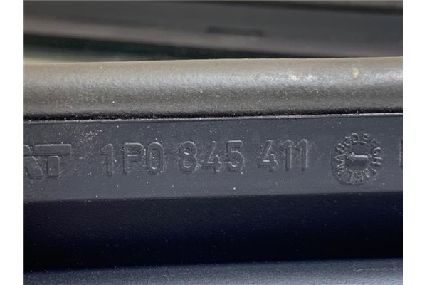 Recambio de luna fija delantero izquierda para seat leon (1p1) 1.4 tsi referencia OEM IAM 1P0845411  