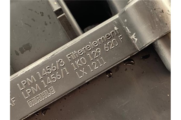 Recambio de carcasa filtro aire para volkswagen golf vi (5k1) 1.6 advance referencia OEM IAM 1K0129620F  