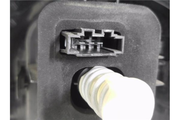 Recambio de piloto trasero izquierdo para volkswagen golf vi (5k1) 1.6 advance referencia OEM IAM 5K0945095E 89090598 