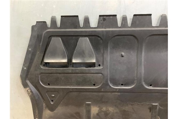 Recambio de cubrecarter para volkswagen golf vi (5k1) 1.6 advance referencia OEM IAM 1K0825235AE  