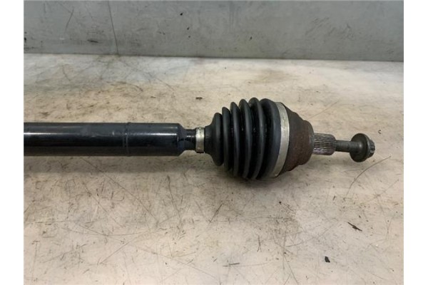 Recambio de palier delantero derecho para volkswagen golf vi (5k1) 1.6 advance referencia OEM IAM 1K0407272SP  