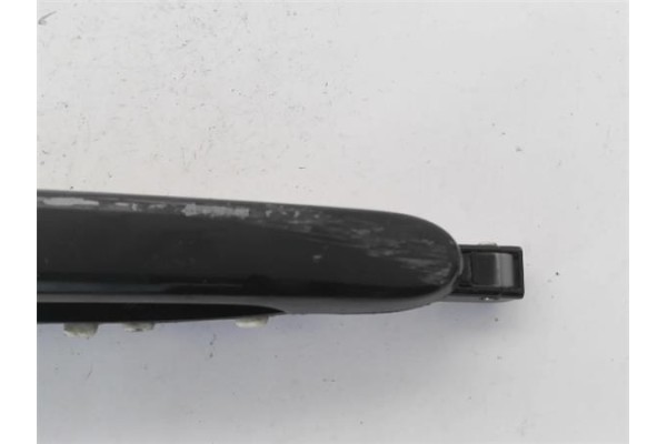 Recambio de maneta exterior delantero derecha para kia carnival 2.9 crdi referencia OEM IAM   