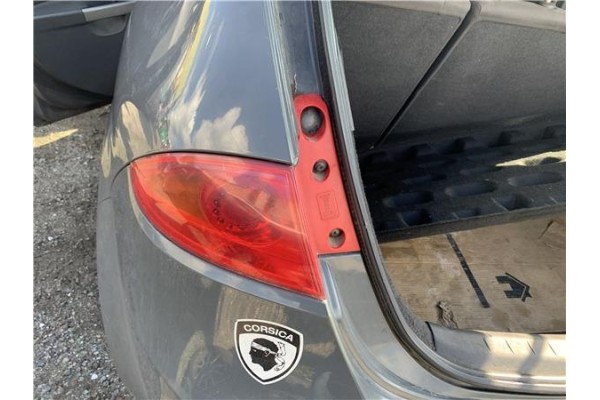 Recambio de piloto trasero izquierdo para seat leon (1p1) 1.9 tdi referencia OEM IAM   