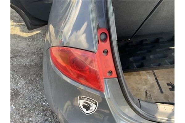 Recambio de piloto trasero izquierdo para seat leon (1p1) 1.9 tdi referencia OEM IAM   