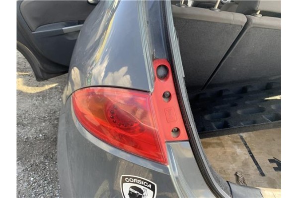 Recambio de piloto trasero izquierdo para seat leon (1p1) 1.9 tdi referencia OEM IAM   