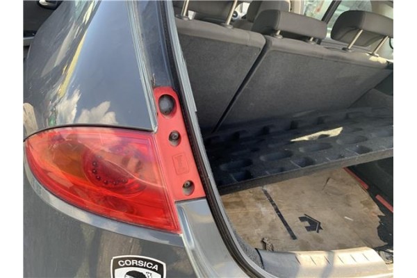 Recambio de piloto trasero izquierdo para seat leon (1p1) 1.9 tdi referencia OEM IAM   