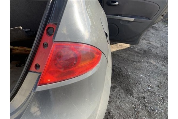 Recambio de piloto trasero derecho para seat leon (1p1) 1.9 tdi referencia OEM IAM   