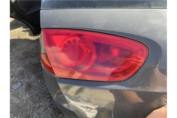 Recambio de piloto porton trasero izquierdo para seat leon (1p1) 1.9 tdi referencia OEM IAM   