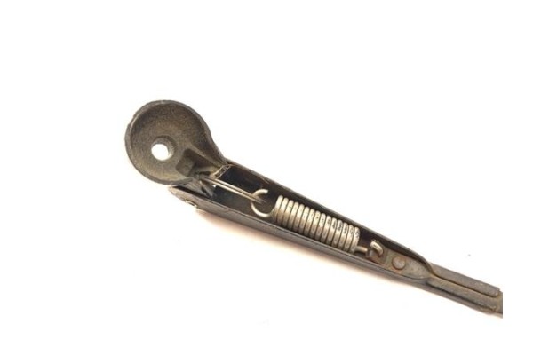 Recambio de brazo limpiaparabrisas delantero para pegaso j4 -1100 cap combi 1.8 d referencia OEM IAM   