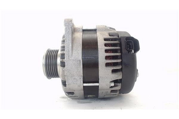Recambio de alternador para opel mokka 1.7 excellence referencia OEM IAM 13579675  