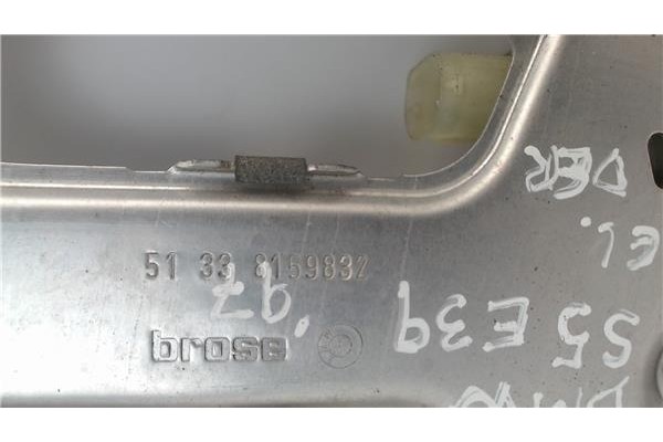 Recambio de mecanismo elevalunas delantero derecho para bmw serie 5 berlina (e39) referencia OEM IAM 9030143  