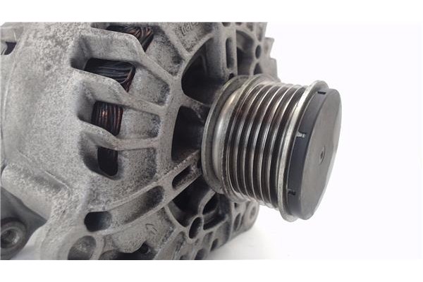 Recambio de alternador para volkswagen golf vi (5k1) 1.6 advance referencia OEM IAM 03L903023A  