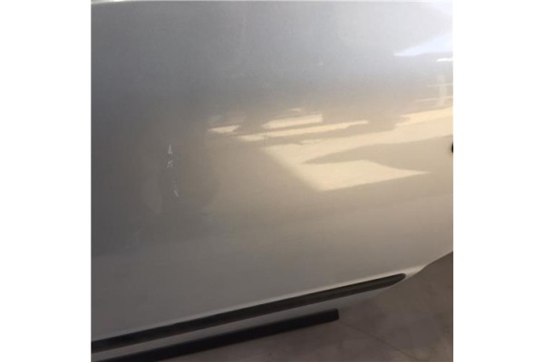 Recambio de puerta trasero izquierda para volkswagen passat berlina (3b2) 1.6 básico referencia OEM IAM 3B5833051AB  
