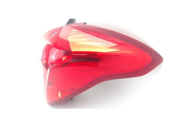 Recambio de piloto trasero derecho para opel mokka 1.7 excellence referencia OEM IAM 42599463  