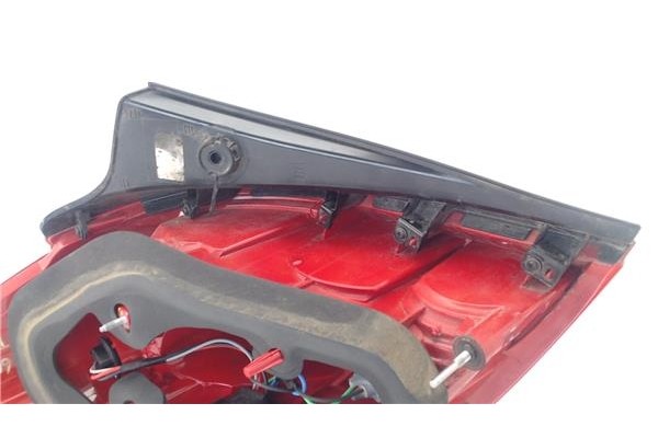 Recambio de piloto trasero derecho para opel mokka 1.7 excellence referencia OEM IAM 42599463  