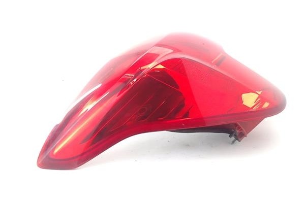 Recambio de piloto trasero izquierdo para opel mokka 1.7 excellence referencia OEM IAM 42599461  