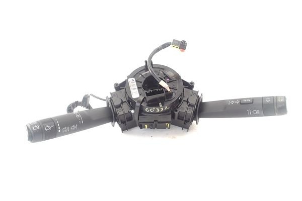 Recambio de mando intermitencia para opel mokka 1.7 excellence referencia OEM IAM 94745683  