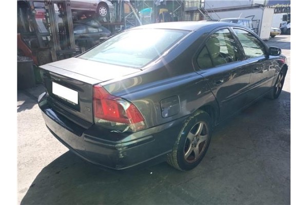 volvo s60 berlina del año 2007