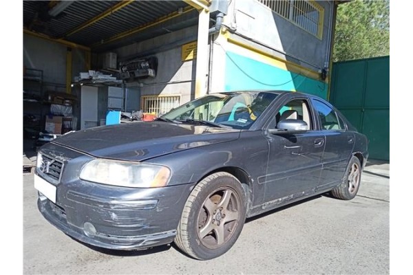 volvo s60 berlina del año 2007