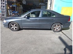 volvo s60 berlina del año 2007