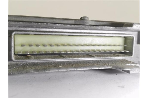 Recambio de centralita para citroen saxo 1.1 x referencia OEM IAM 9630278180 261204622 