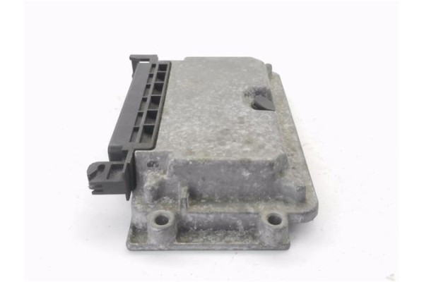 Recambio de centralita para citroen saxo 1.6 vts 16v referencia OEM IAM 9633184680 261204929 