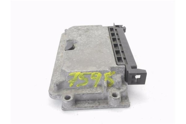 Recambio de centralita para citroen saxo 1.6 vts 16v referencia OEM IAM 9633184680 261204929 