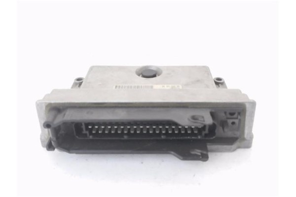 Recambio de centralita para citroen xantia berlina 1.9 turbo d referencia OEM IAM 9624519580 281001262 
