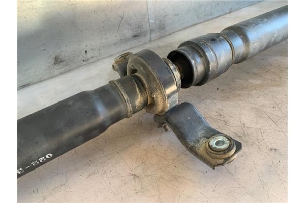 Recambio de cardan trasero para mitsubishi outlander (cw0) 2.0 di-d intense referencia OEM IAM 022307J09  