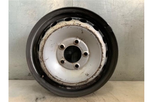 Recambio de llanta para renault master iii combi 2.3 l1h1 3,0t referencia OEM IAM 403003582R  