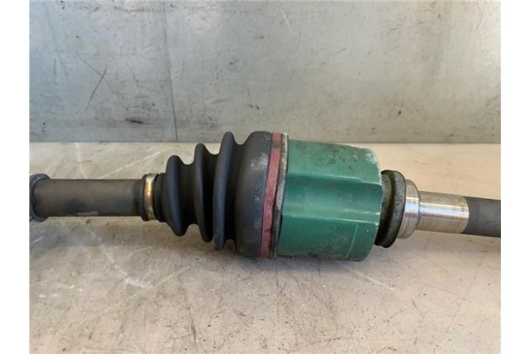 Recambio de palier delantero derecho para mitsubishi outlander (cw0) 2.0 di-d intense referencia OEM IAM 3815A076  