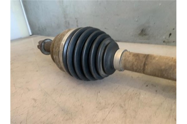 Recambio de palier delantero derecho para mitsubishi outlander (cw0) 2.0 di-d intense referencia OEM IAM 3815A076  