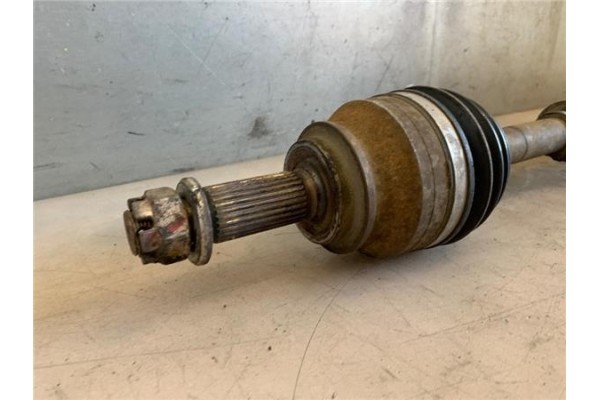 Recambio de palier delantero derecho para mitsubishi outlander (cw0) 2.0 di-d intense referencia OEM IAM 3815A076  