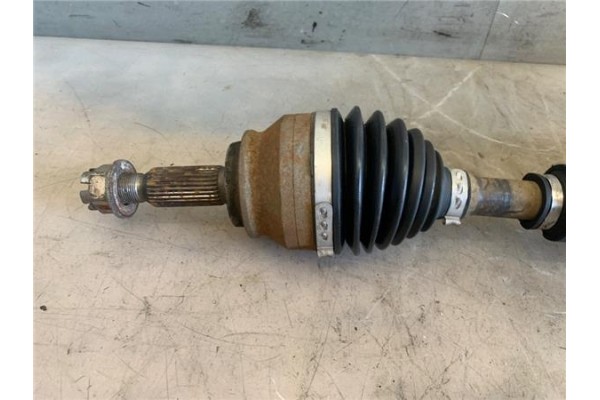 Recambio de palier delantero izquierdo para mitsubishi outlander (cw0) 2.0 di-d intense referencia OEM IAM 3815A075  