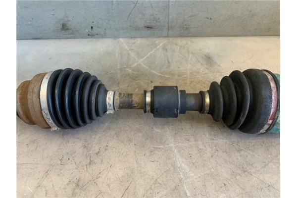 Recambio de palier delantero izquierdo para mitsubishi outlander (cw0) 2.0 di-d intense referencia OEM IAM 3815A075  