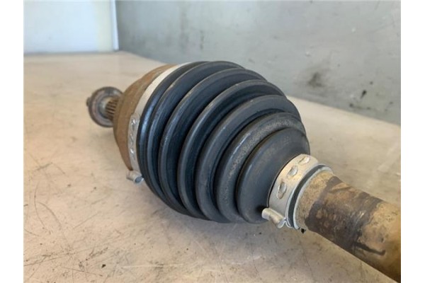 Recambio de palier delantero izquierdo para mitsubishi outlander (cw0) 2.0 di-d intense referencia OEM IAM 3815A075  