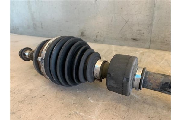 Recambio de palier delantero izquierdo para toyota avensis cross sport (t27) 2.2 premium referencia OEM IAM 4342005440  