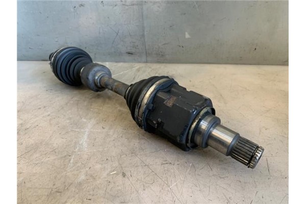 Recambio de palier delantero izquierdo para toyota avensis cross sport (t27) 2.2 premium referencia OEM IAM 4342005440  