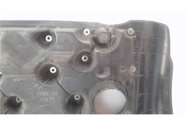 Recambio de tapa motor para kia carnival 2.9 crdi referencia OEM IAM 292404X910  