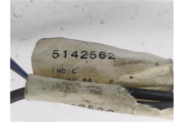 Recambio de anclaje cinturon delantero izquierdo para renault kangoo i (f/kc0) d 65 1.9 (kc0e, kc02, kc0j, kc0n) referencia OEM 