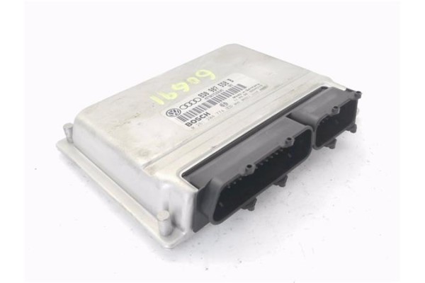 Recambio de centralita para audi a4 berlina (b5) 1.8 referencia OEM IAM 8D0907558B 261204774 
