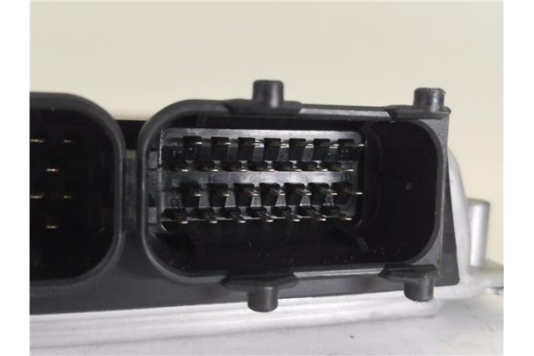 Recambio de centralita para audi a4 berlina (b5) 1.8 referencia OEM IAM 8D0907558B 261204774 