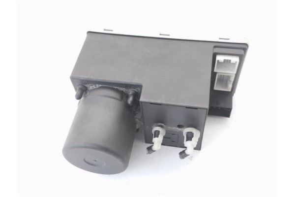 Recambio de compresor cierre centralizado para audi a4 berlina (b5) 1.8 referencia OEM IAM 8L0862257L  