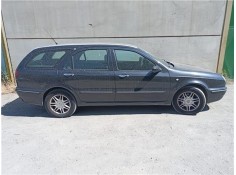 lancia lybra station wagon del año 2001