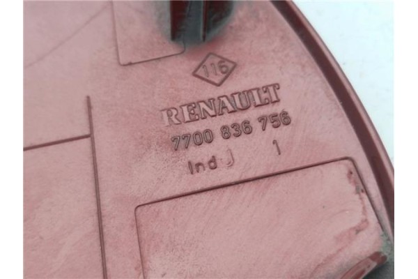 Recambio de tapa exterior combustible para renault clio ii fase ii (b/cb0) 1.5 authentique referencia OEM IAM 7700836756  